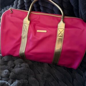Stylish Pink  Juicy Couture Weekender Bag with Gold Trim Excellent condition